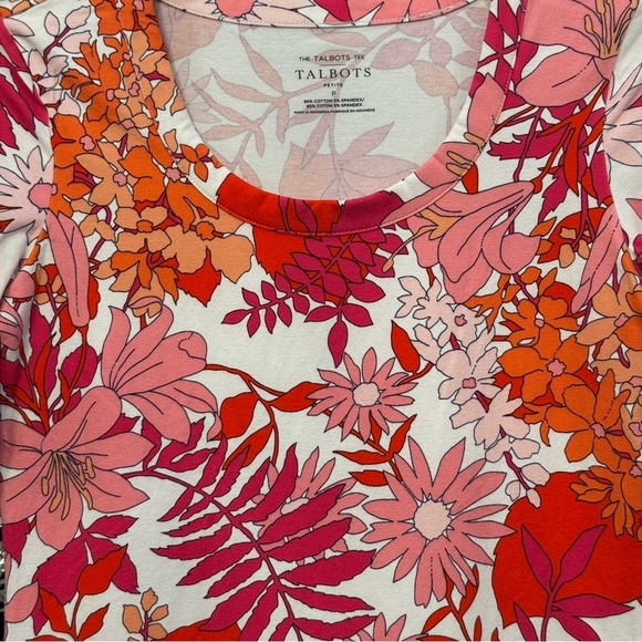 Talbots Petite P Floral Print Tee Pink Orange Red Short Sleeve - Picture 3 of 5